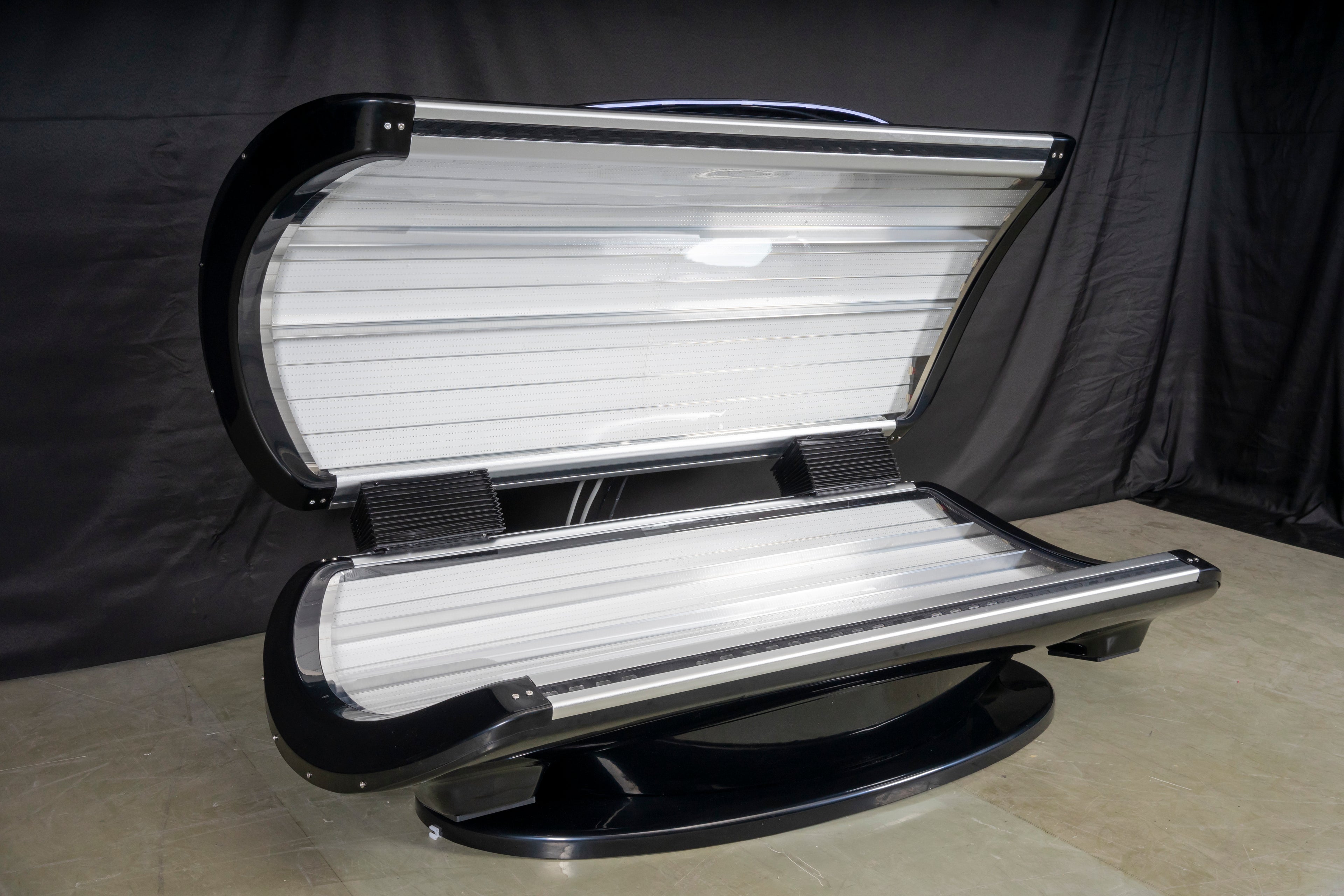 Rotlicht-Bett Bonvida Orbit (Schwarz) - Lichtbasiertes Wellness-System (12-14 Wochen Lieferzeit)